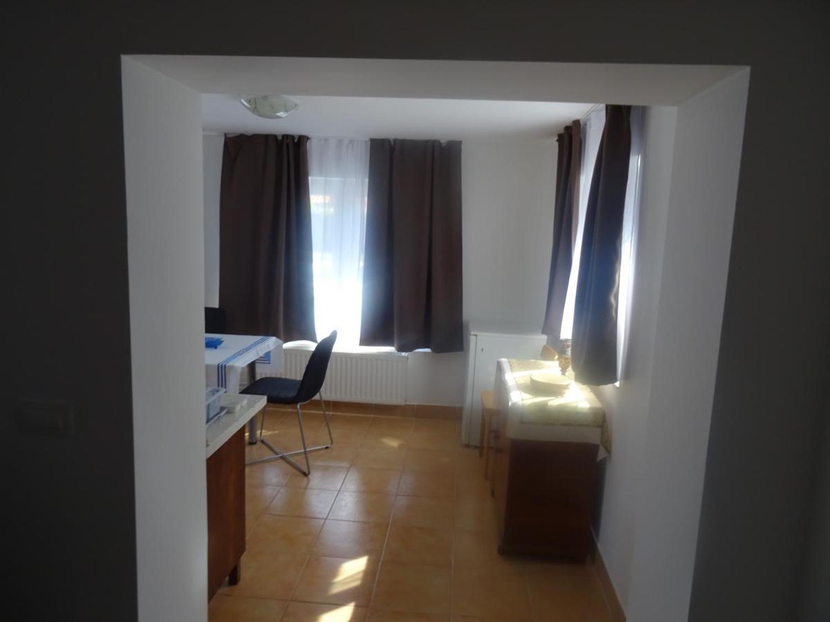 Apartman Marija 카스타브 외부 사진